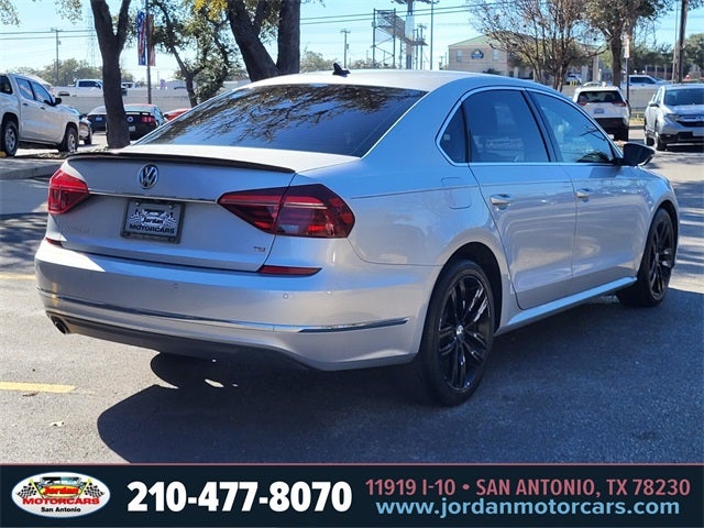2018 Volkswagen Passat 2.0T SE w/Technology w/Technology