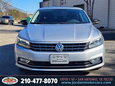 2018 Volkswagen Passat 2.0T SE w/Technology w/Technology