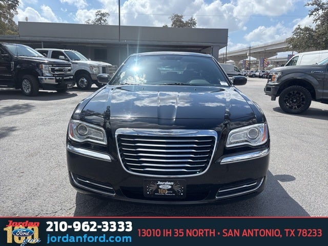 2012 Chrysler 300 Base