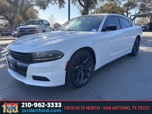 2019 Dodge Charger SXT