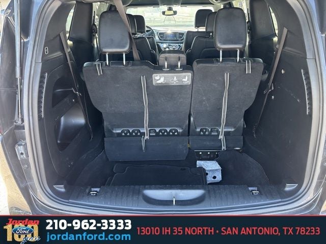 2020 Chrysler Pacifica Touring L