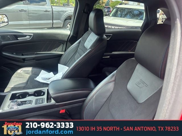 2024 Ford Edge ST