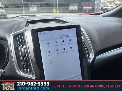 2024 Ford Edge ST