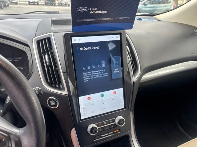 2022 Ford Edge SE