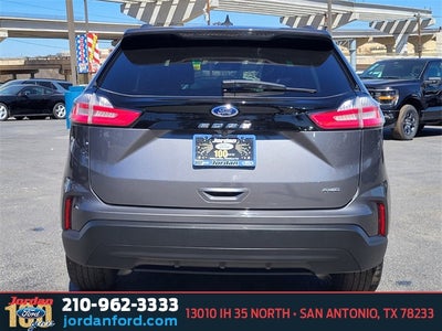 2022 Ford Edge SE