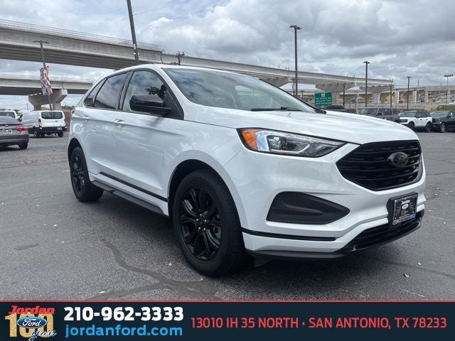 2023 Ford Edge SE