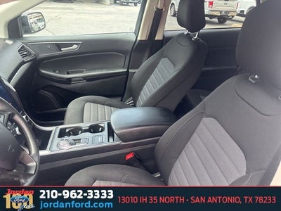 2023 Ford Edge SE