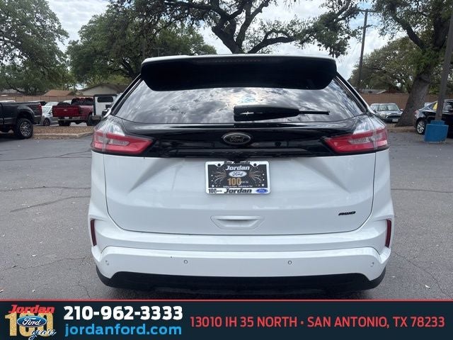 2023 Ford Edge SE