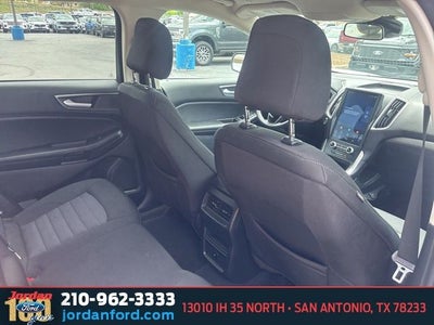2023 Ford Edge SE