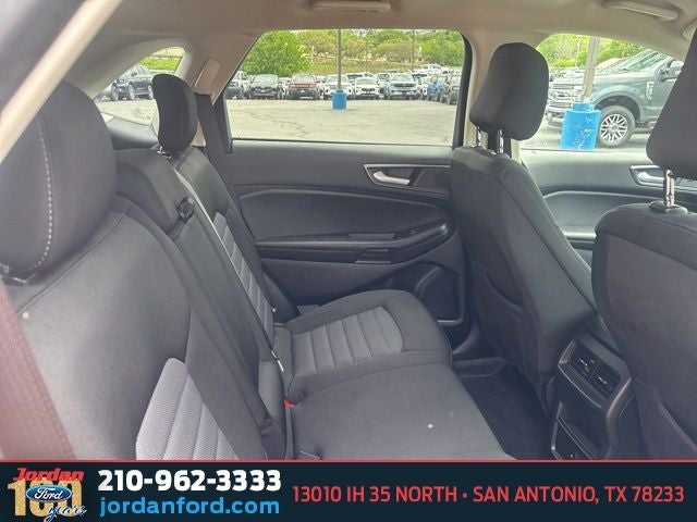 2023 Ford Edge SE