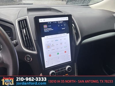 2023 Ford Edge SE