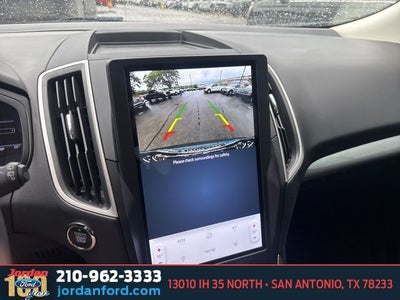 2023 Ford Edge SE