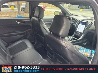 2023 Ford Edge ST Line