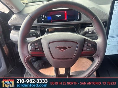 2022 Ford Mustang Mach-E Premium Extended Range
