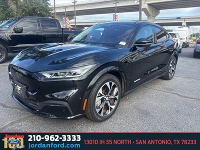 2022 Ford Mustang Mach-E Premium Extended Range