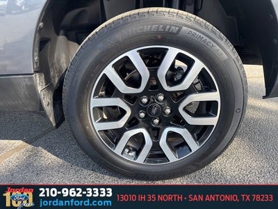 2023 Ford Maverick Lariat