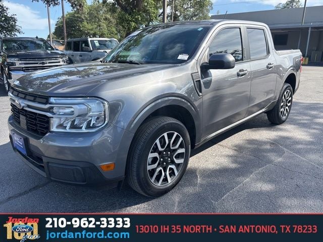 2023 Ford Maverick Lariat