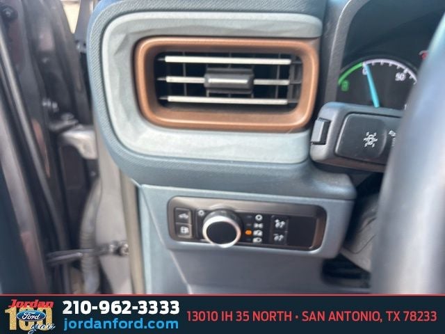 2023 Ford Maverick Lariat