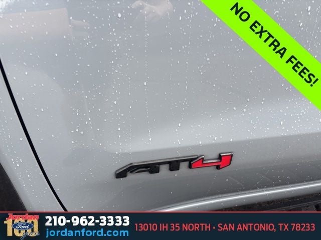 2025 GMC Sierra 1500 AT4