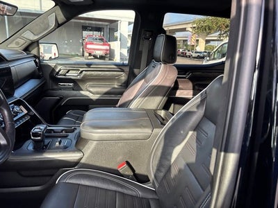 2023 GMC Sierra 1500 AT4X