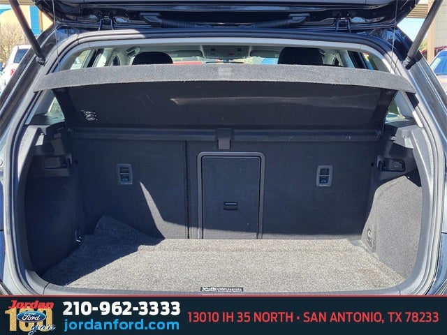 2016 Volkswagen Golf TSI S 4-Door