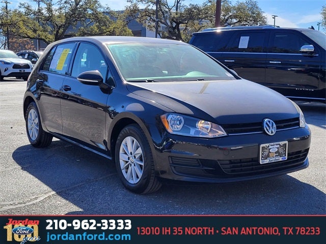 2016 Volkswagen Golf TSI S 4-Door