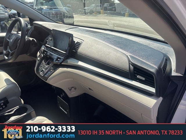 2025 Honda Odyssey EX-L MOBILITY W/ POWER RAMP