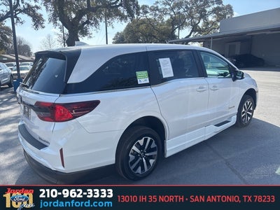 2025 Honda Odyssey EX-L MOBILITY W/ POWER RAMP
