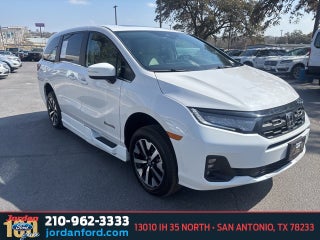 2025 Honda Odyssey EX-L MOBILITY W/ POWER RAMP