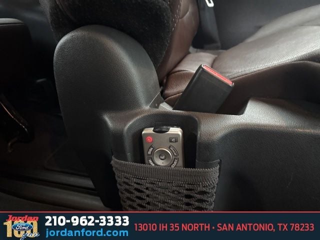 2024 Toyota Sienna Platinum 7 Passenger