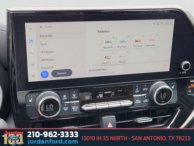 2023 Toyota Highlander Hybrid XLE