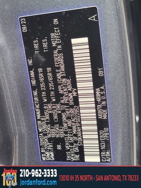 2023 Toyota Highlander Hybrid XLE