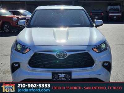 2023 Toyota Highlander LE