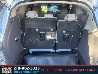2021 Toyota Sienna LE 8 Passenger