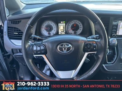 2020 Toyota Sienna 8 Passenger