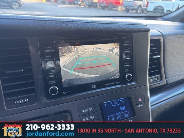 2020 Toyota Sienna 8 Passenger