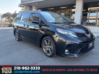2020 Toyota Sienna 8 Passenger