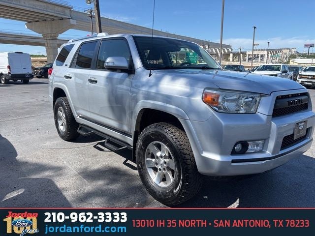 2013 Toyota 4Runner SR5