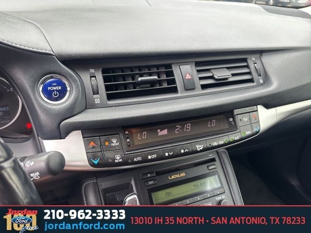 2011 Lexus CT 200h Premium