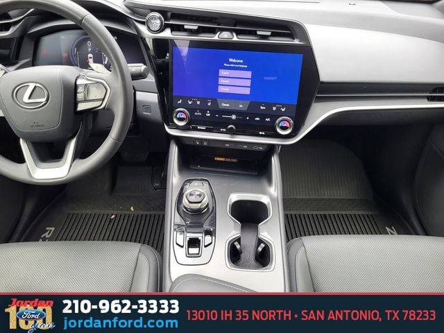 2024 Lexus RZ 450e Premium