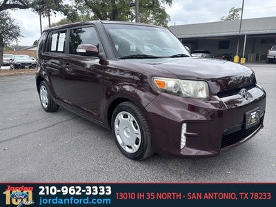 2013 Scion xB Base