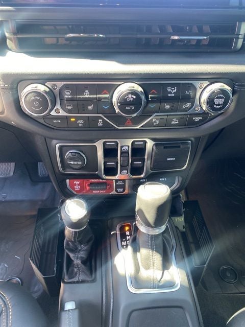 2025 Jeep Wrangler Rubicon 392