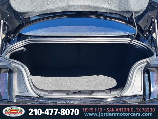 2022 Ford Mustang Mach 1