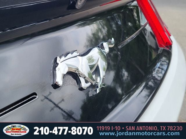 2020 Ford Mustang EcoBoost