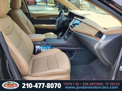 2022 Cadillac XT5 Premium Luxury Platinum Pkg.