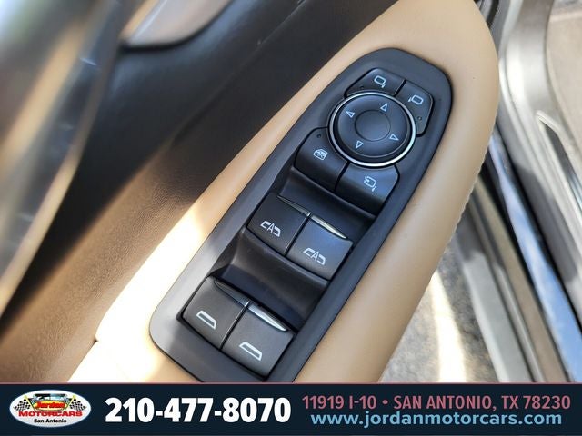 2022 Cadillac XT5 Premium Luxury Platinum Pkg.