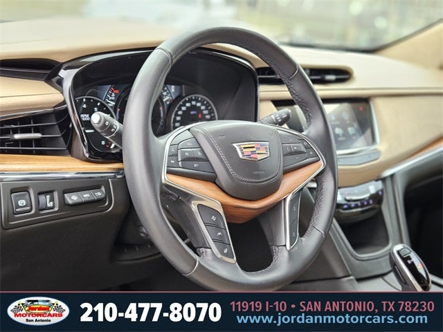 2018 Cadillac XT5 Platinum AWD