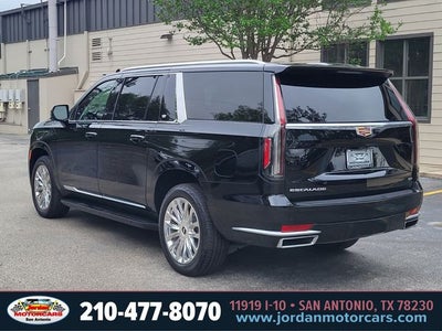 2023 Cadillac Escalade ESV Premium
