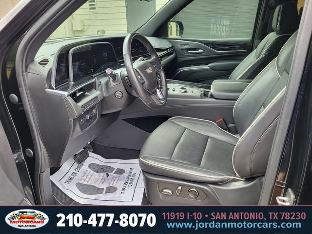 2021 Cadillac Escalade Sport 4WD Rear Entertainment