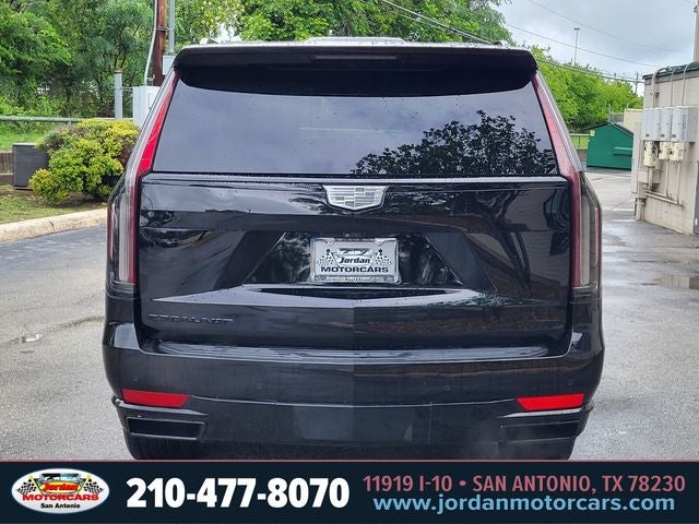 2021 Cadillac Escalade Sport 4WD Rear Entertainment